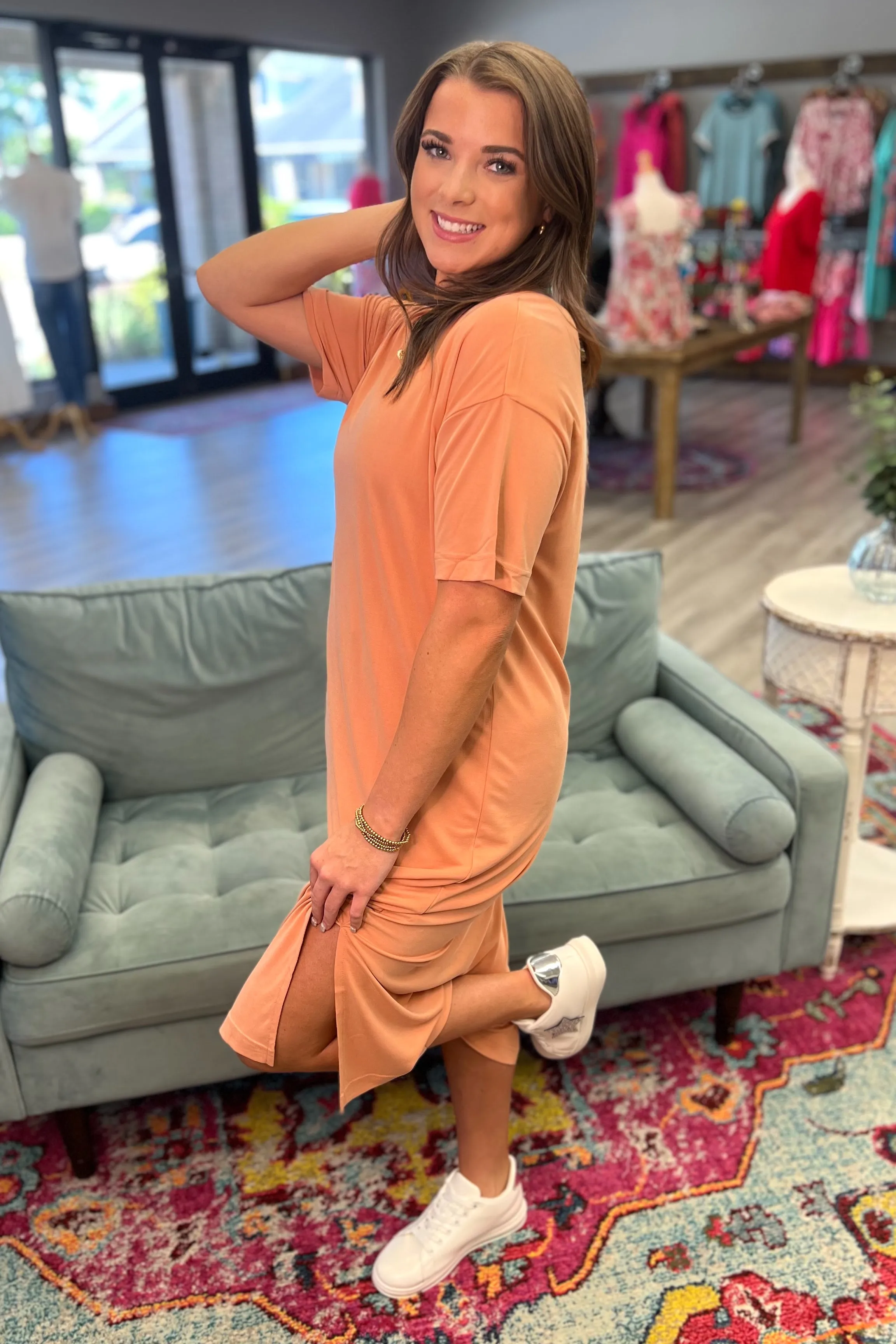 AMIRA T-Shirt Midi Dress (Clay)