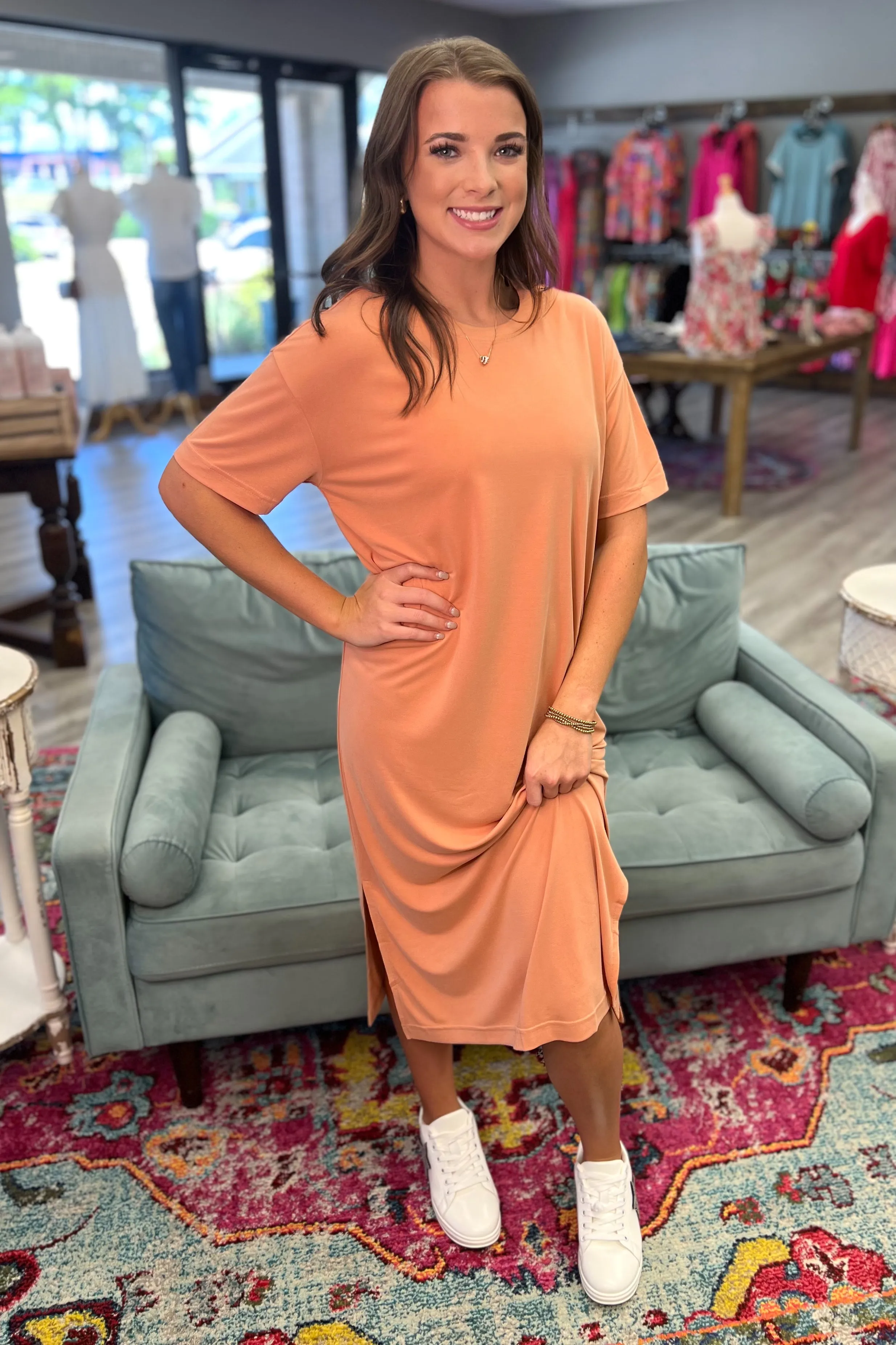 AMIRA T-Shirt Midi Dress (Clay)