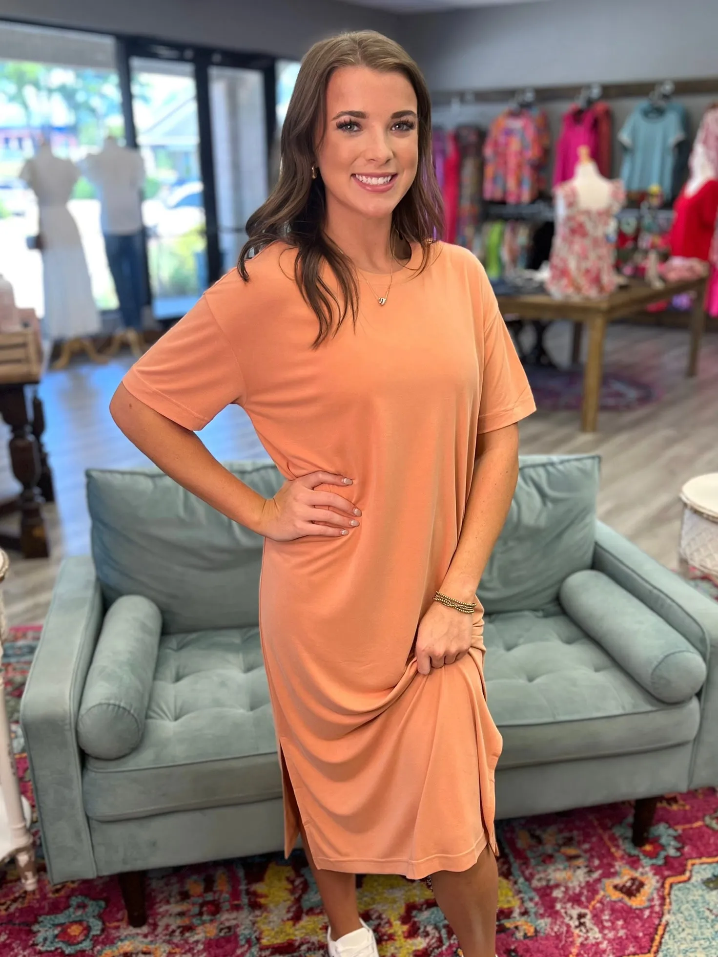 AMIRA T-Shirt Midi Dress (Clay)