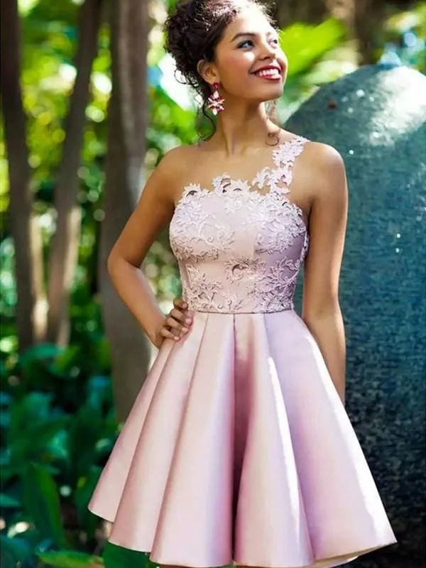 Bridelily A-Line Sleeveless One-Shoulder Satin With Applique Short/Mini Dresses