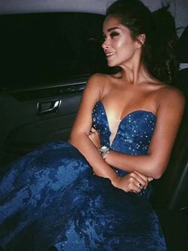 Bridelily A-Line Sleeveless Sweetheart Satin With Beading Short/Mini Prom Dresses